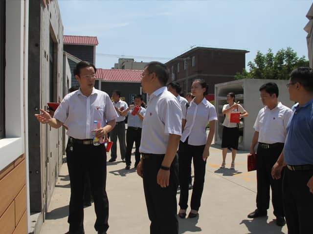梁山縣委常委、組織部部長(zhǎng)王建一行蒞臨天意機(jī)械調(diào)研